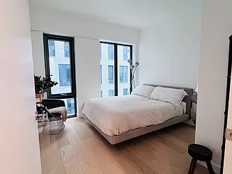 Sold by United Real Estate Fortune