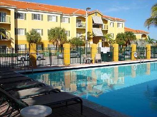 2nd image of 7240 NW 114th Ave APT 105