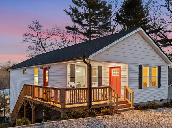 95 Eastabrook Ave, Brevard, NC 28712