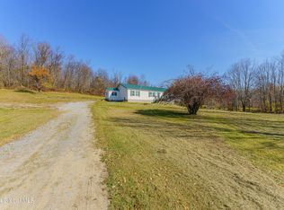 497 Chestnut St, Sharon, NY 13459