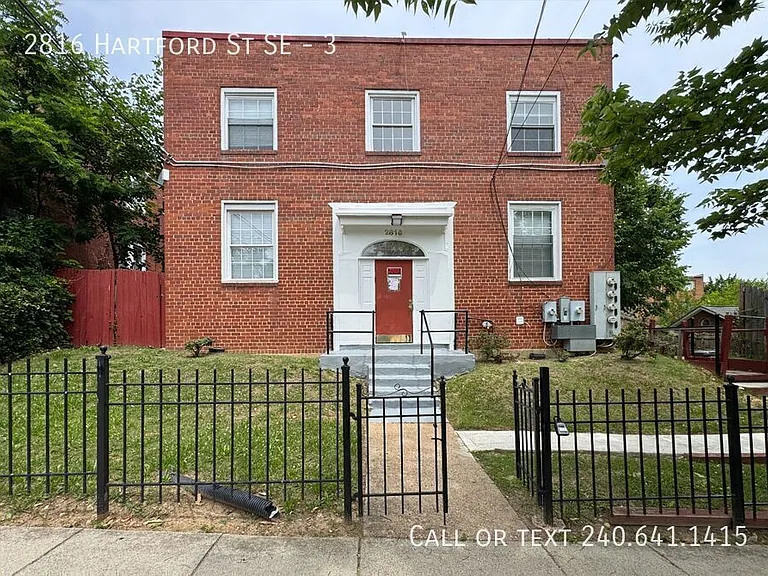 2816 Hartford St SE #3 — Photo 12