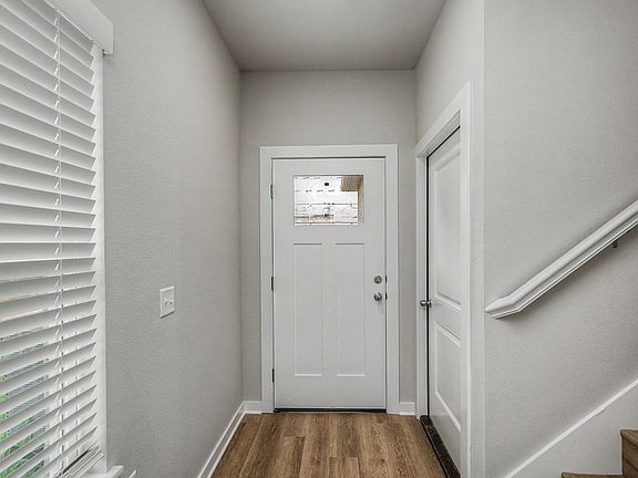 2nd image of 403 N 29th St