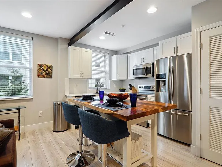 5024 9th St NW #203 — Photo 38