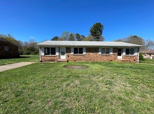 605 Lark Dr, Shelby, NC 28150