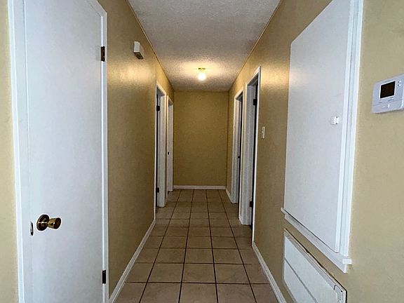 5th image of 1209 Fairview Dr.