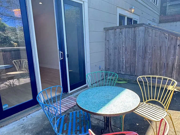 926 Grove St #2 — Photo 19