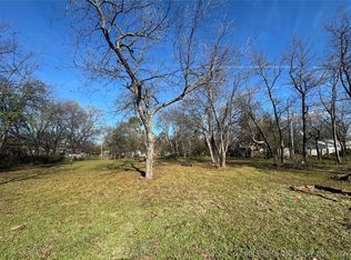 8th Ave NW, Ardmore, OK 73401