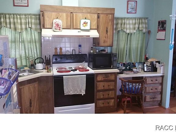 3rd image of 4575 N Pioneer Ter