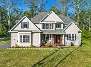 93 Brynmoor Ct, Goshen, CT 06756