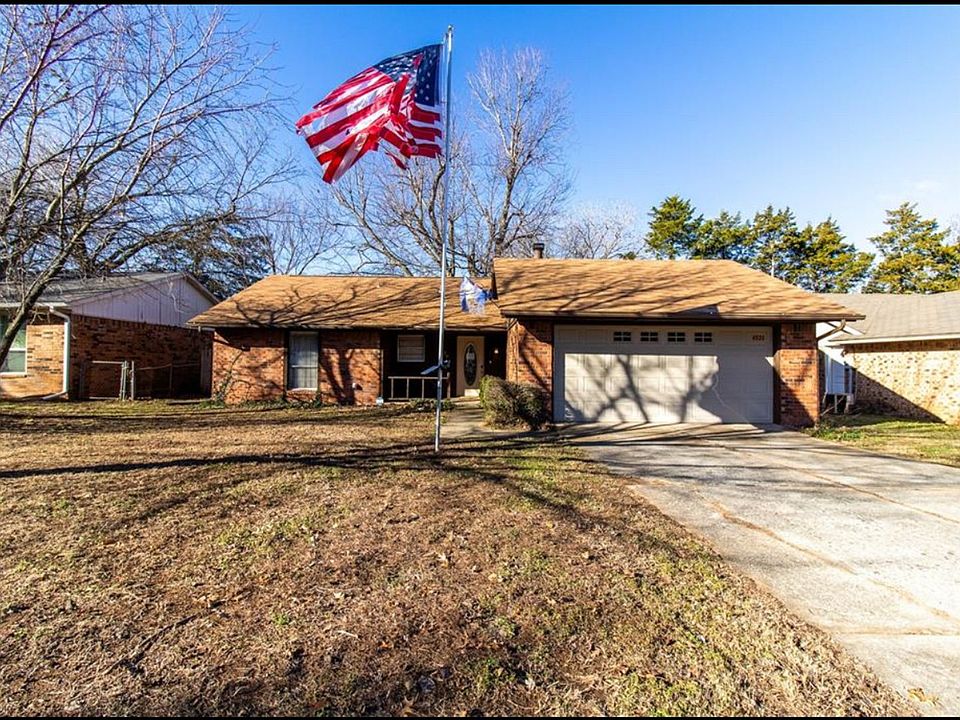 1st image of 4520 Forest Hills Dr