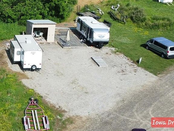 4th image of 380 Timber Rdg