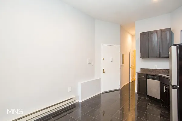 Rented by MNS Marketing | media 3