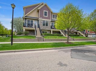 10732 Falling Water Ln UNIT C, Woodbury, MN 55129