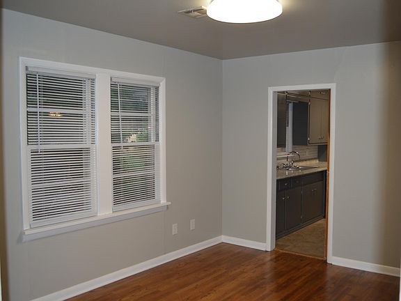 4th image of 409 S Stanley St