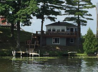 7729 Osborne Dr, Millington, MI 48746
