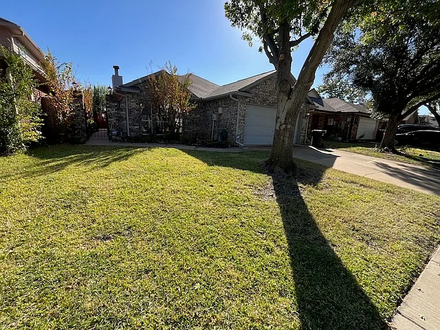 1320 Sheila Dr — Photo 17