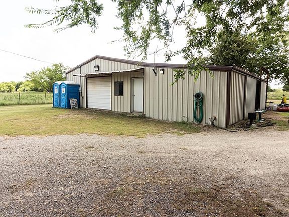 3rd image of 6168 County Road 166
