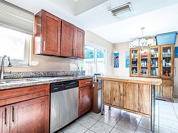 3rd image of 7868 Kimberly Boulevard #506