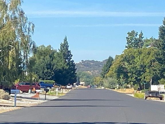 4th image of 22587 N Marina Way