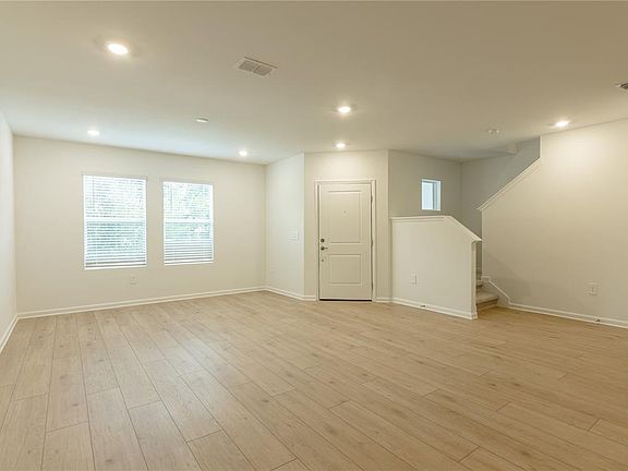 5th image of 5134 Clay Whaley Rd