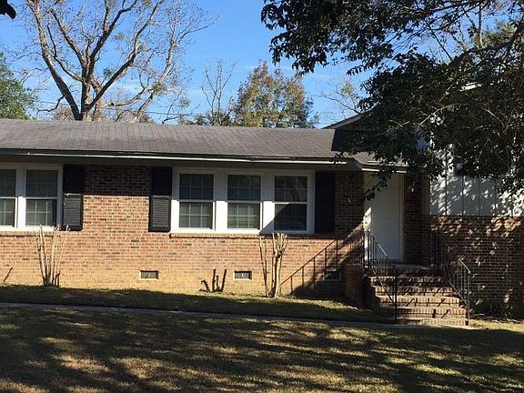2nd image of 301 Fletcher Dr