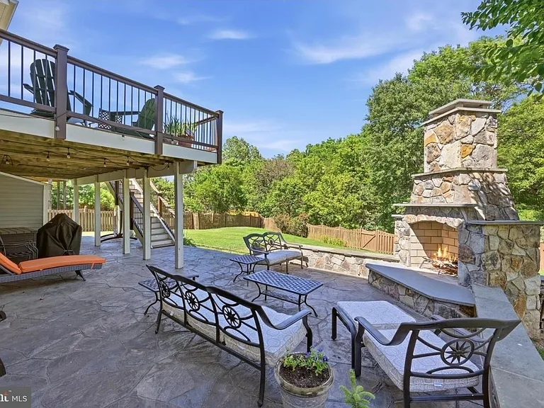 22806 Oatlands Grove Pl — Photo 25