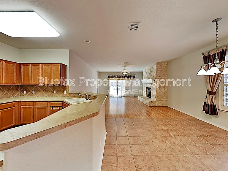 12702 Cascade Hls — Photo 4