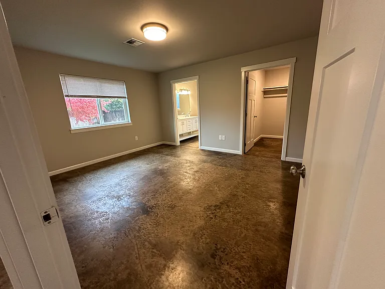 6503 Fremont Dr — Photo 10