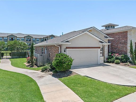 2nd image of 4329 Dawn Lynn Dr