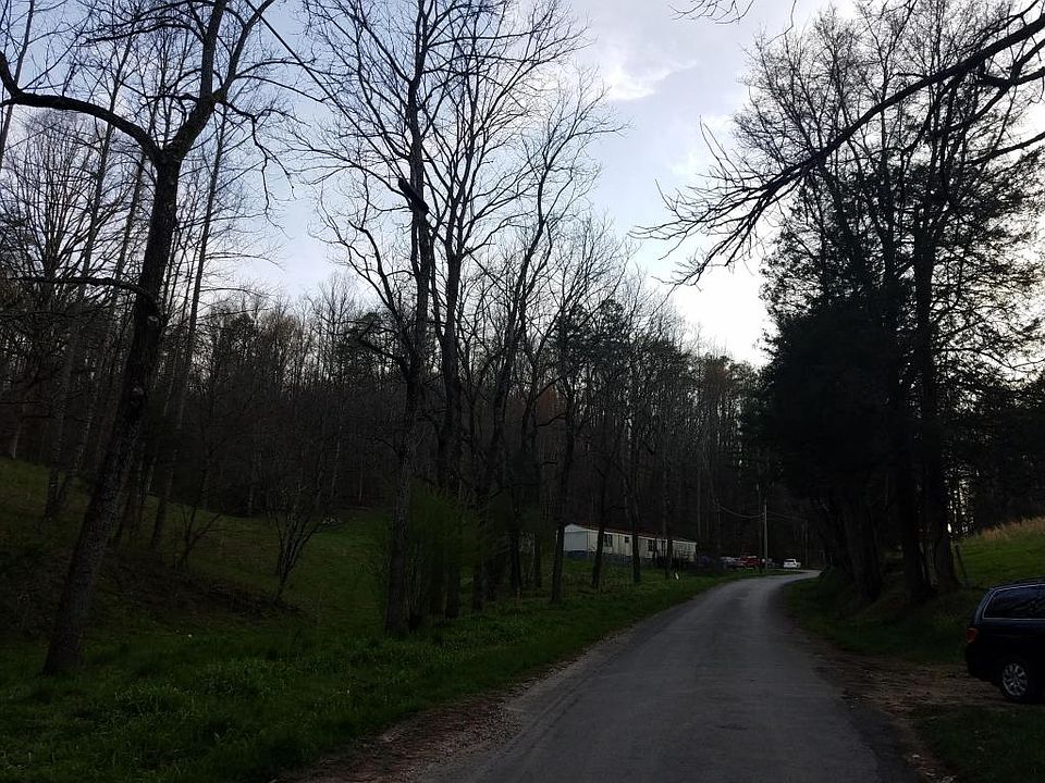 2nd image of 217 Ridge Rd