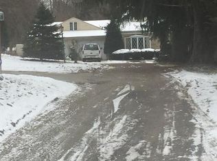 2971 Guffey Rd, North Huntingdon, PA 15642