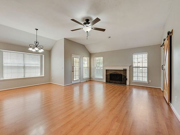 4th image of 7581 Lancelot Rd