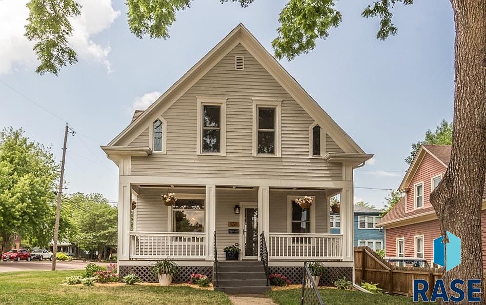 1021 S 1st Ave, Sioux Falls, SD 57105 MLS 22303945 Zillow