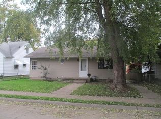 2415 Barker St, Clinton, IA 52732