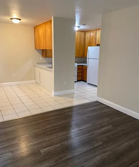 31 W Lincoln Ave #B — Photo 18