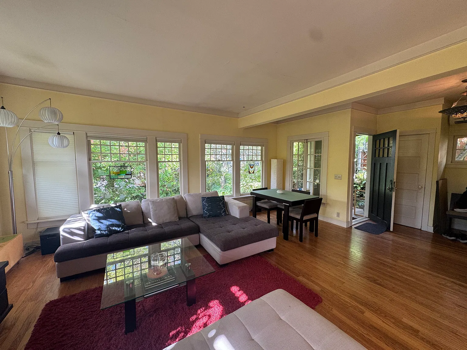 2 bed, 1200 sqft, $3,600 — Photo 3