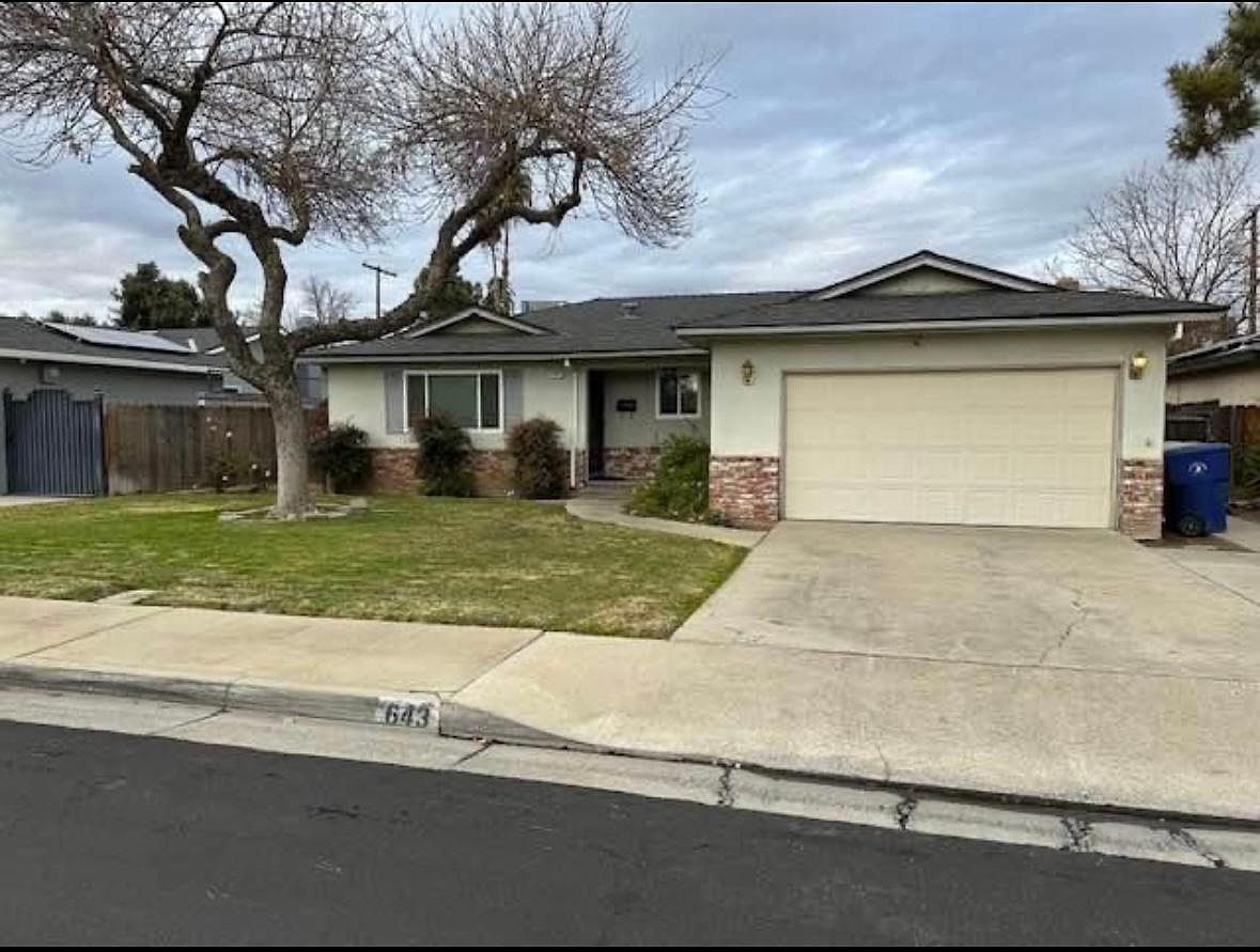 643 W Pico Ave, Clovis, CA 93612 | Zillow