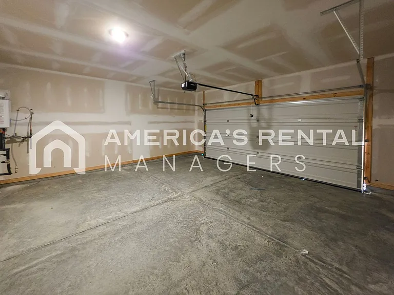336 Ashland Dr — Photo 17