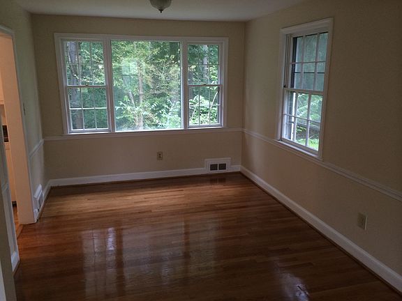 5th image of 3619 Glenmoor Dr