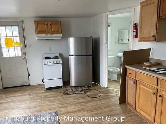 3rd image of 317 S Front St #6