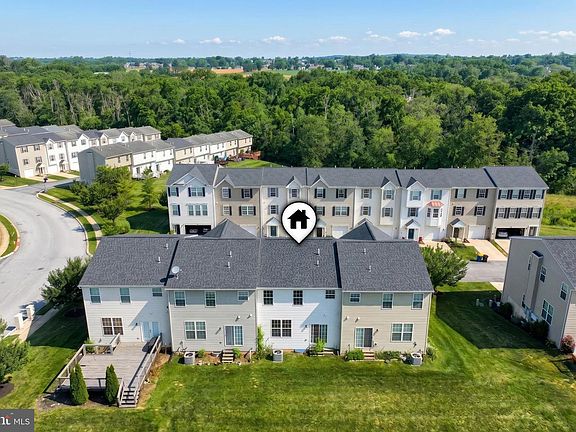 5th image of 2255 Walnut Bottom Rd #19
