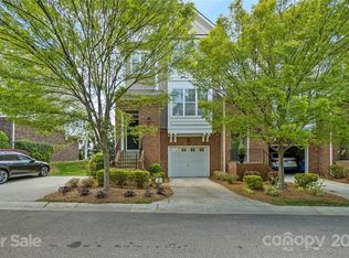 878 Windy Falls Dr, Huntersville, NC 28078
