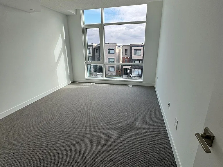 35 Romilly Ave #6 — Photo 14