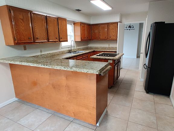 2nd image of 2055 Matehuala Ct