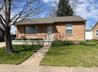 735 N 5th Ave, Broken Bow, NE 68822