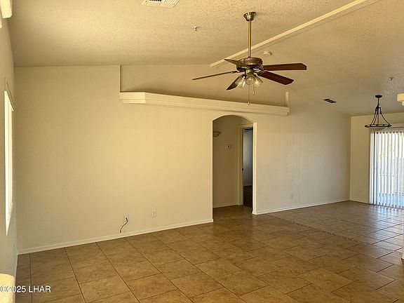 4th image of 111 Cypress Dr APT 101