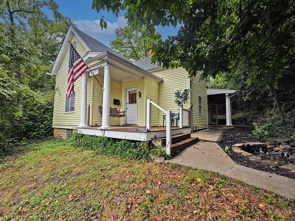 1st image of 647 Delta Ave
