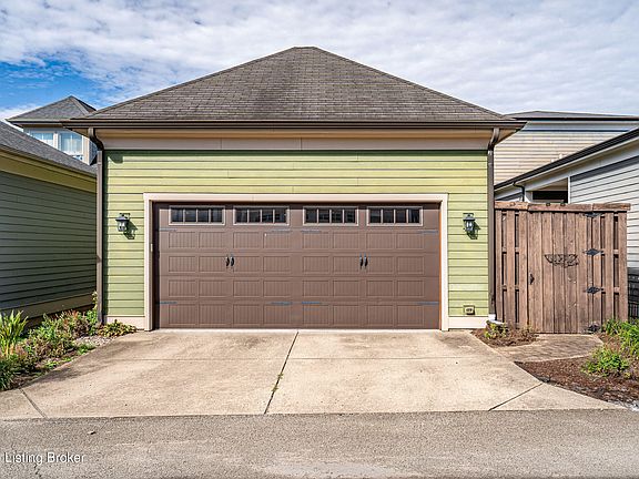 2nd image of 10707 Impatiens St