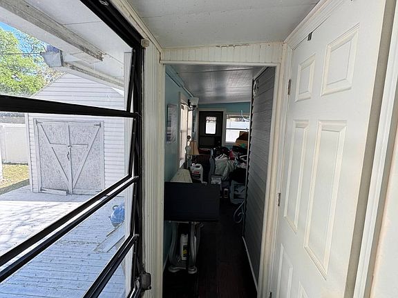 4th image of 10510 Captain Hook Cir