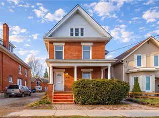 38 Nelson St, Brantford, ON
